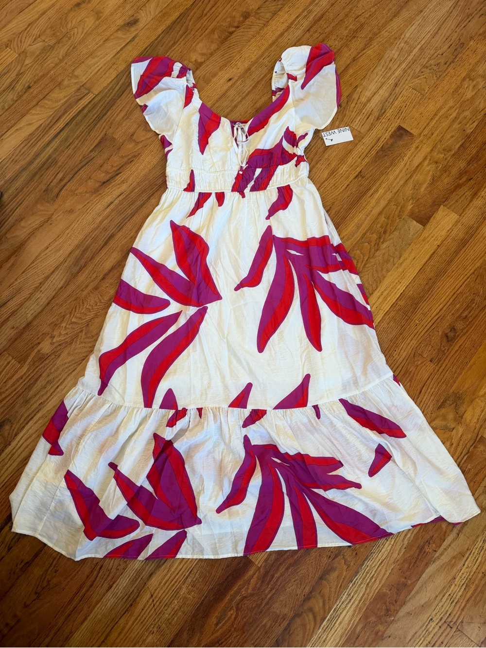 Nine West white Maxi Dress with Fuchsia Leaf Print - Picture 2 of 11